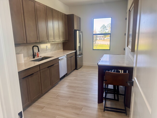 Building Photo - 13071 Georges Cay Pl