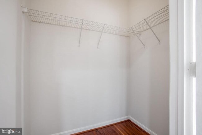 Building Photo - 11325 Aristotle Dr