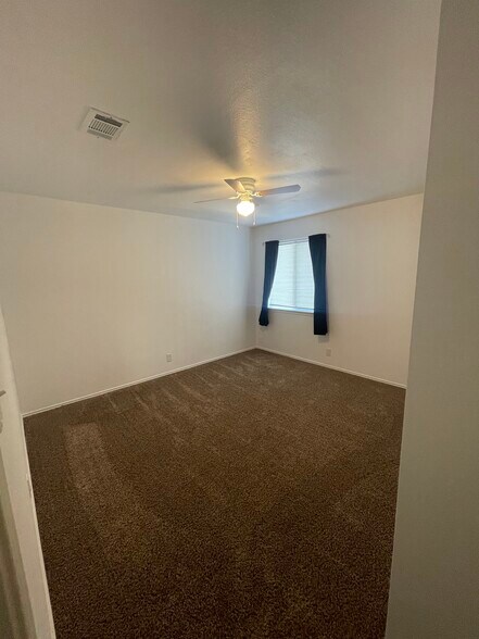 Building Photo - 10324 Bobcat Blf