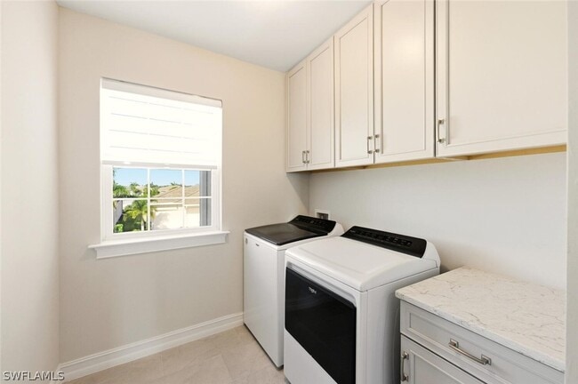 Building Photo - 28181 Captiva Shell Lp