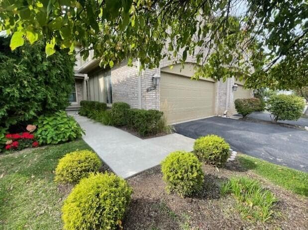 Building Photo - 2702 Maitland Dr