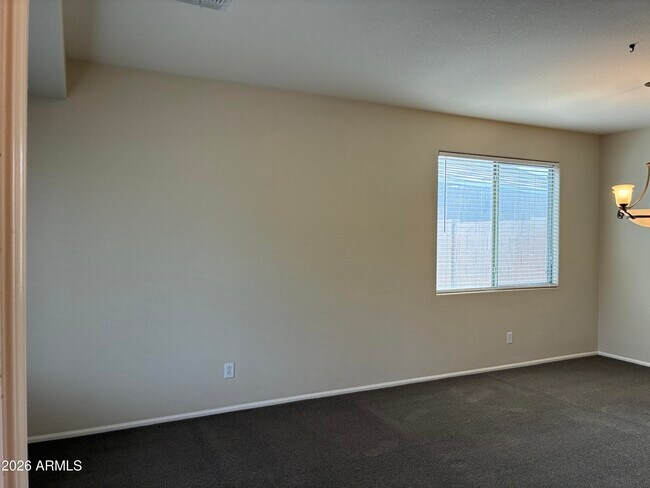 Building Photo - 2217 W Steed Ridge