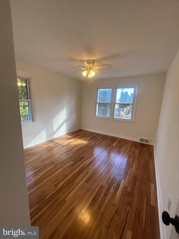 Building Photo - 144 2nd Ave