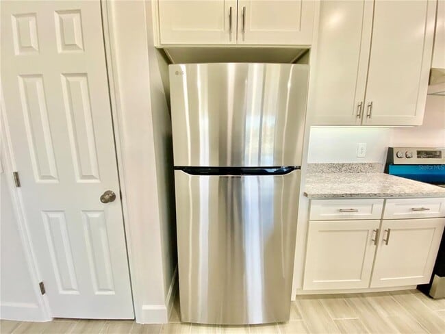 Building Photo - 10002 Massey St