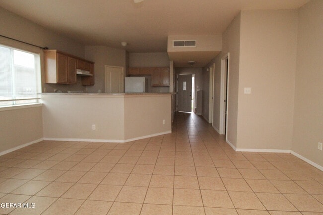 Building Photo - 5913 Cielo Del Rey Pl