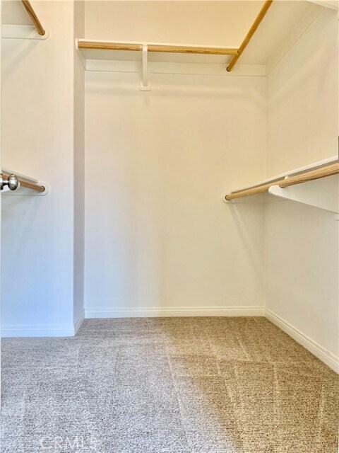 Building Photo - 81 Cipresso