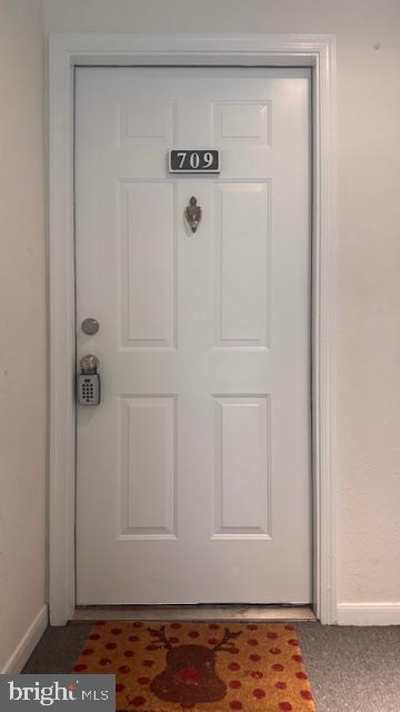 Primary Photo - 674 Gateway Dr SE