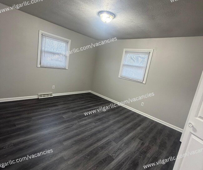 Building Photo - 5583 Tulip Ave