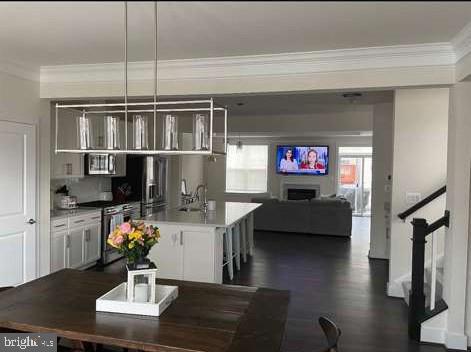 Building Photo - 4730 Earl Flanagan Way