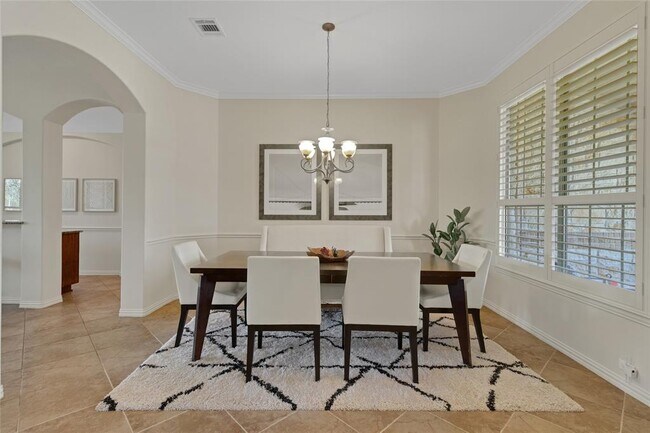Building Photo - 4004 Buckhaven Cove