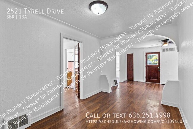 Building Photo - 2521 Tyrell Dr