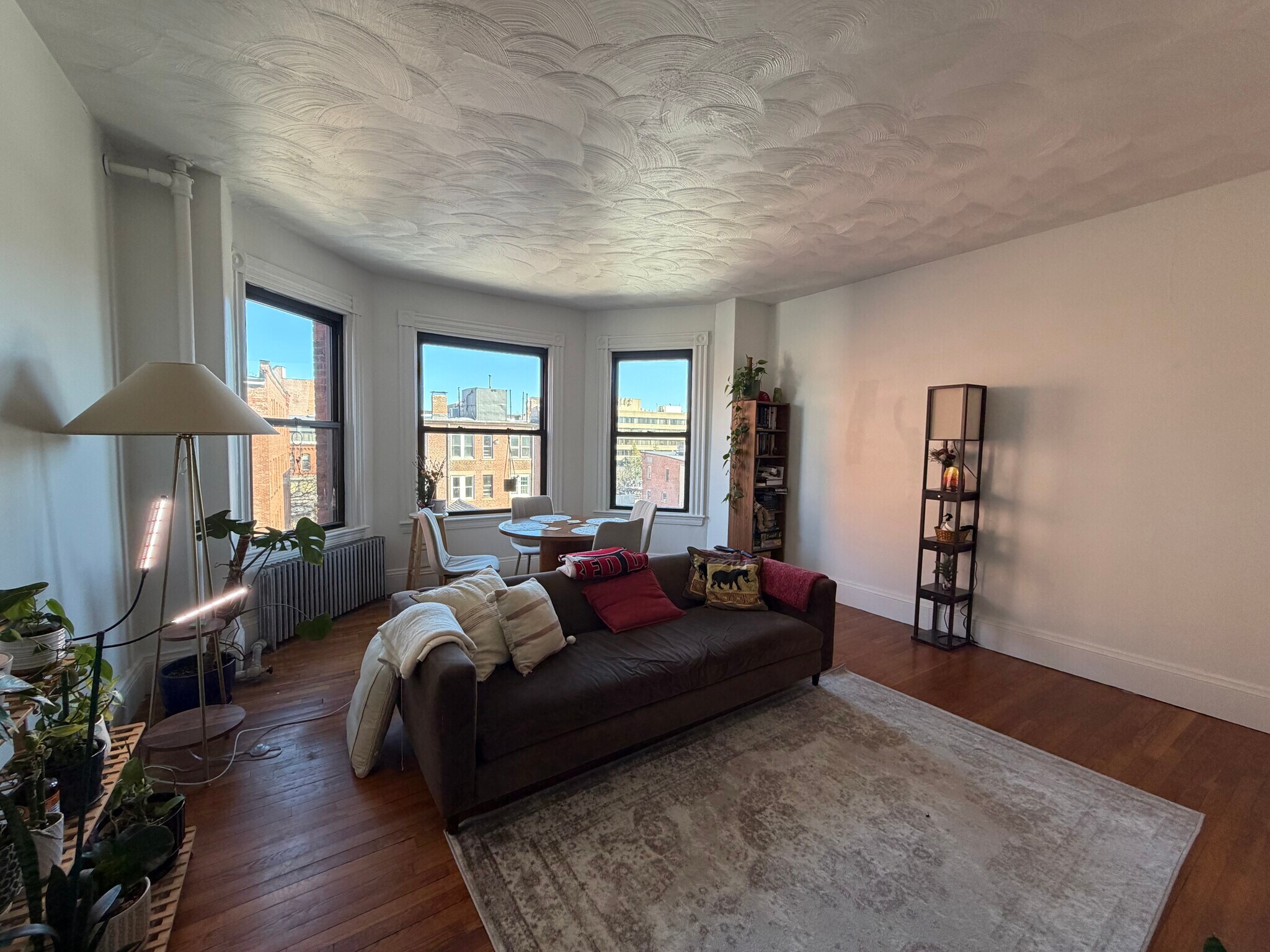 Building Photo - 22 Davis Ave