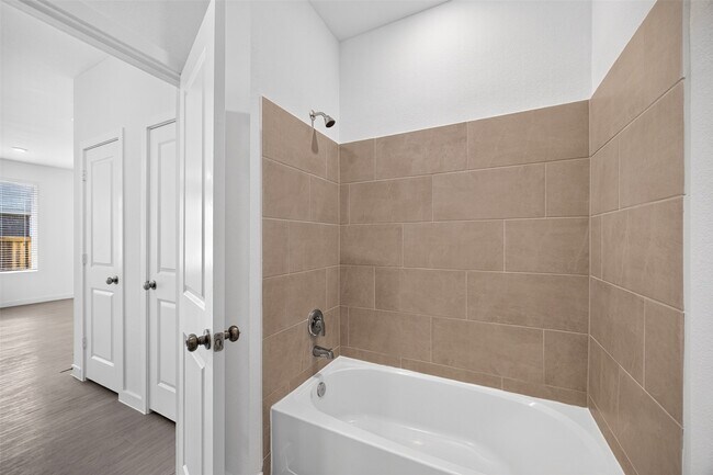 Building Photo - 26103 Sea Rosemary Ln