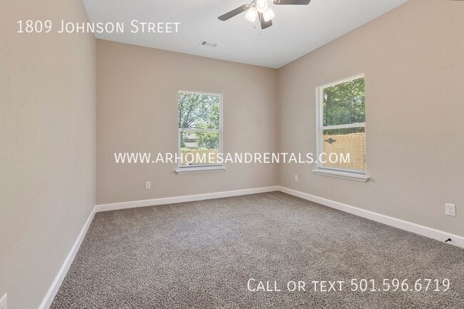 Building Photo - 1809 Johnson St