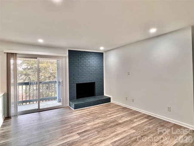 Building Photo - 11187 Harrowfield Rd