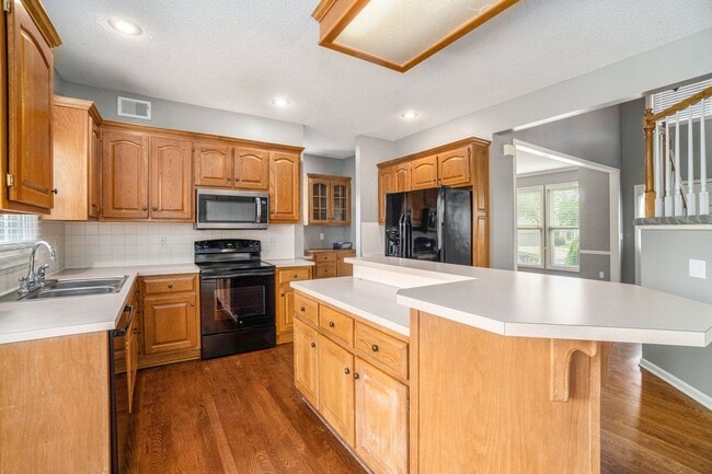 Building Photo - 4 Bed 3 Bath home in BlueValley