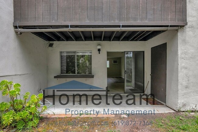 Building Photo - **$500 MOVE IN CREDIT** 2BR/2BA 894SQFT MISSION VALLEY CONDO * New Flooring *