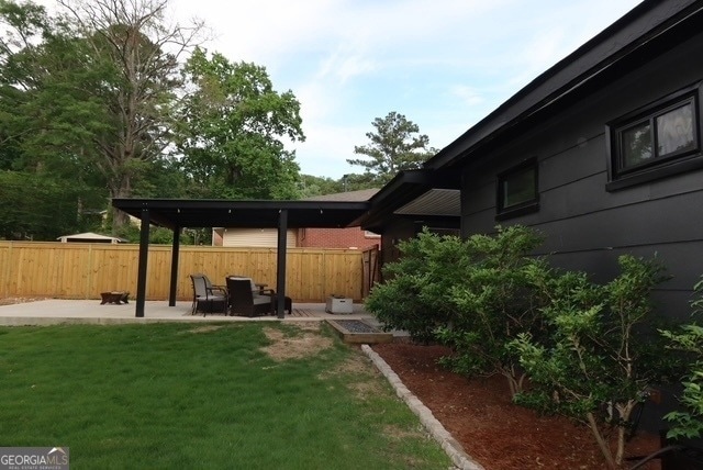 Building Photo - 39 Willow Dr