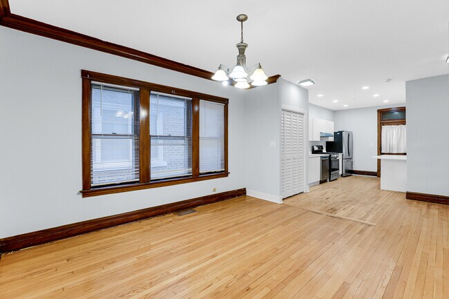 Building Photo - 4218 N Monitor Ave