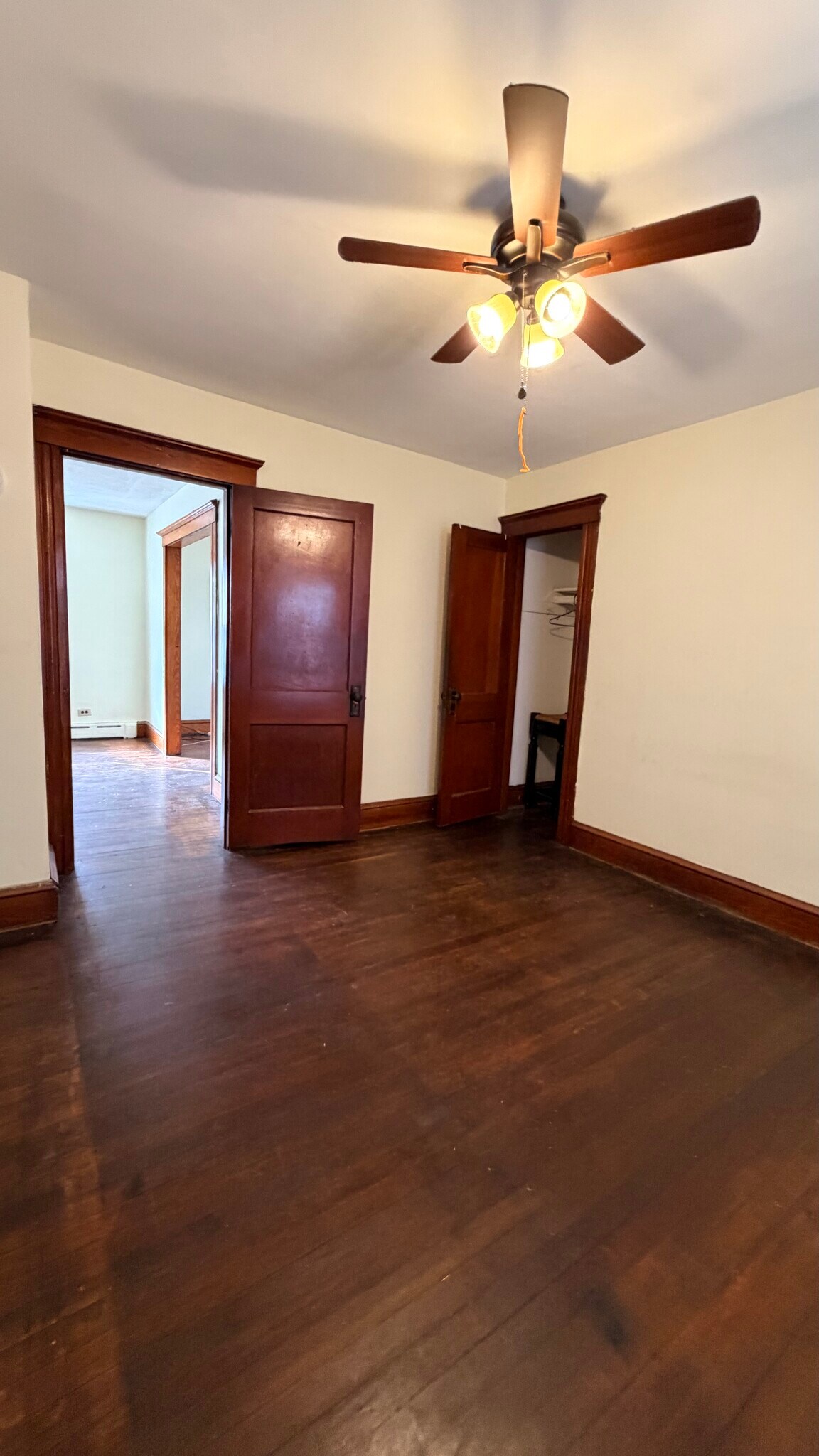 Building Photo - 27 Beechwood Ave