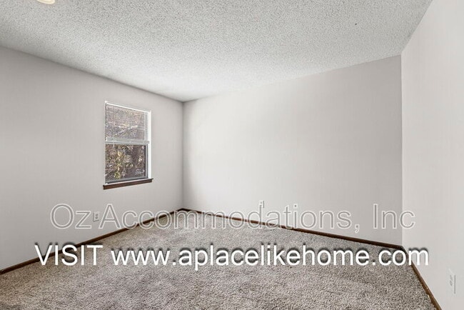 Building Photo - 3141 Eaton St