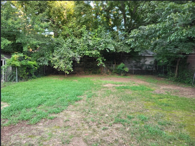 Building Photo - 1700 Pecan Ave
