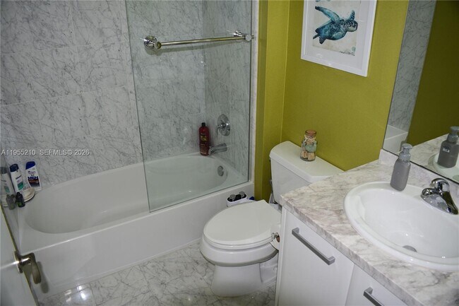 Building Photo - 253 NE 2nd St