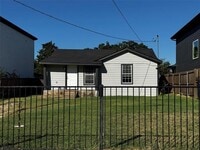 Building Photo - 1427 Diceman Ave