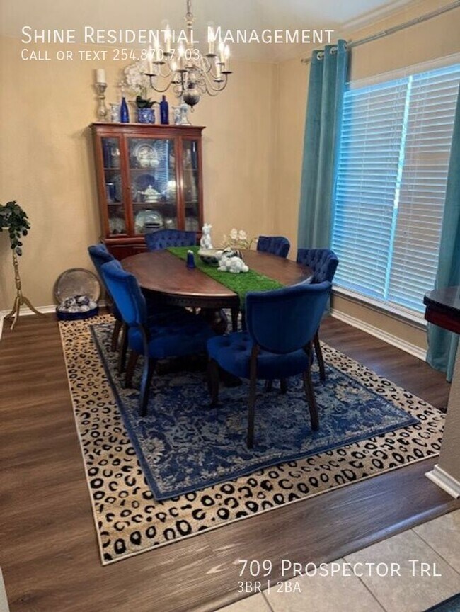 Building Photo - 709 Prospector Trail