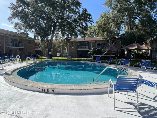 ADULT POOL - 5201 Atlantic Blvd