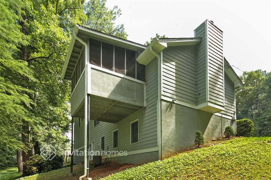 Building Photo - 235 Mirandy Way NW