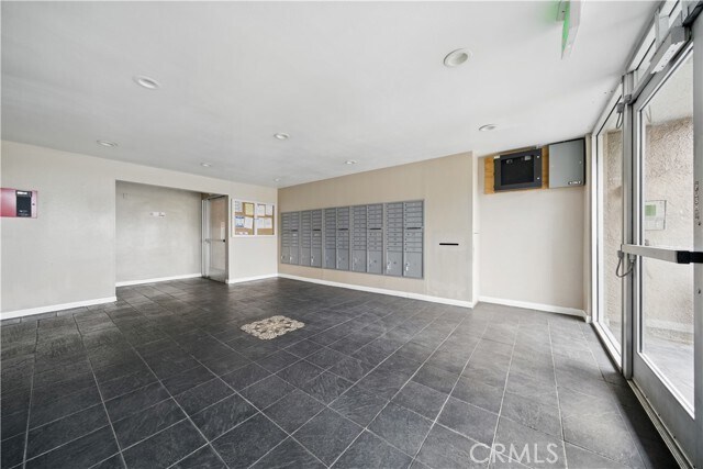 Building Photo - 7826 Topanga Canyon Blvd