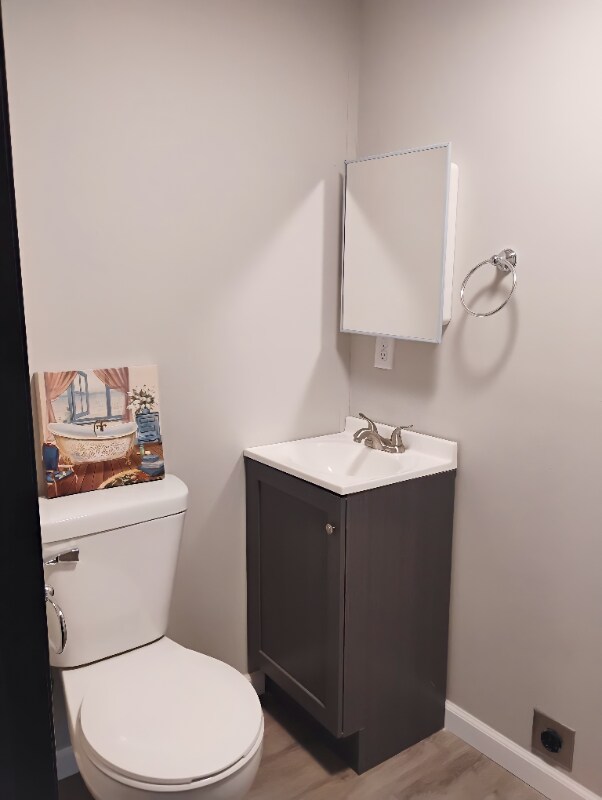 Building Photo - 152 Rainbow Dr