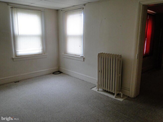 Building Photo - 2116 Allentown Rd