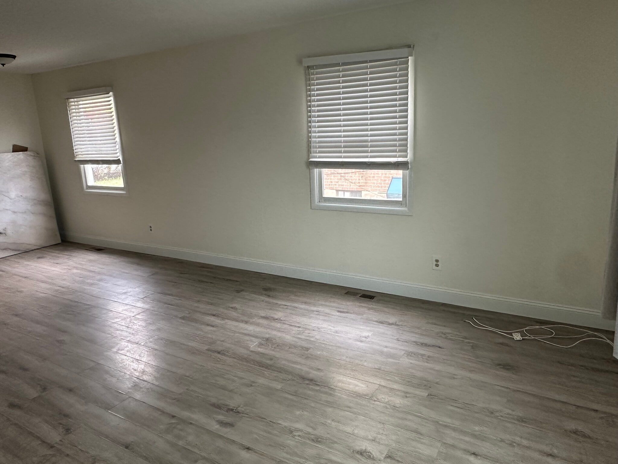 Building Photo - 1031 Lawnton Ter