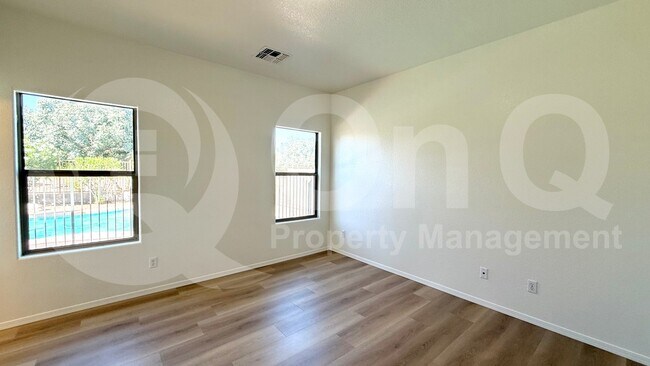 Building Photo - 25650 W Burgess Ln