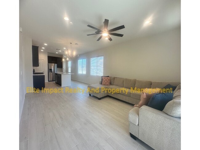 Building Photo - 7653 S Via Casa De Campo