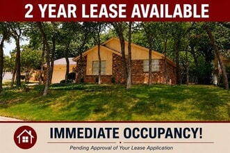 Building Photo - 2240 Shady Meadow Dr