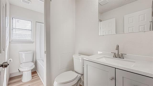 Building Photo - 1201 SE 11th Ave