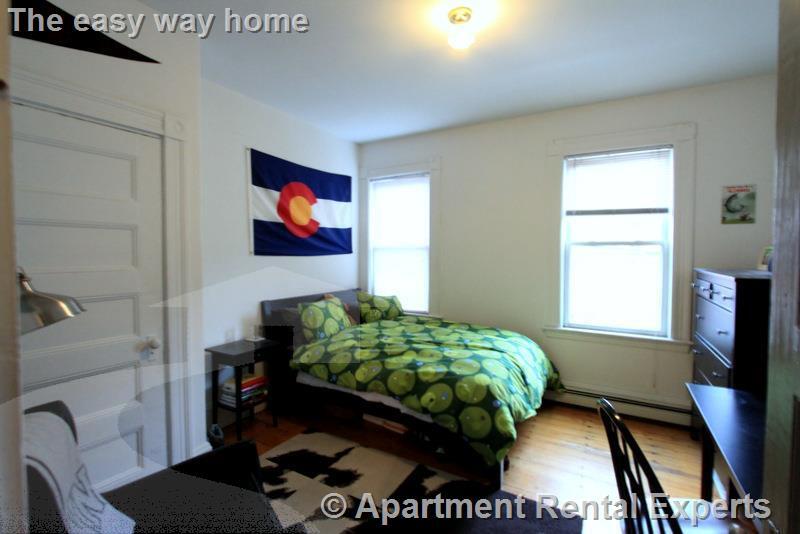 Building Photo - 147 Columbia St