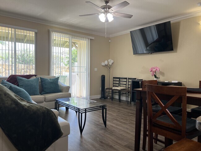 Building Photo - 92-1524-1524 Ali'inui Dr