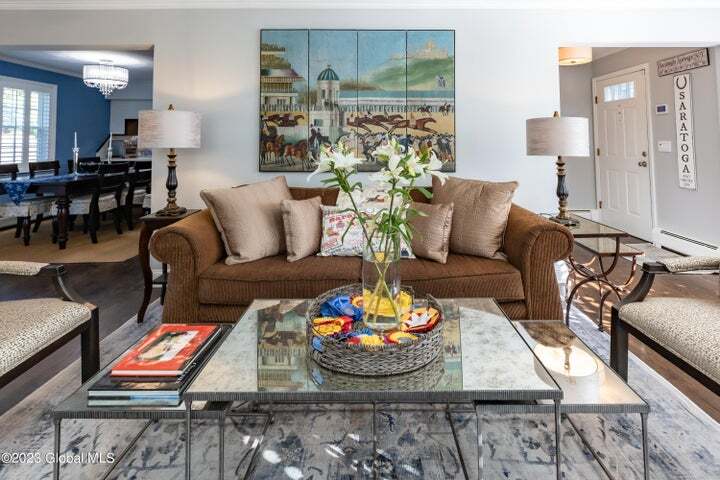 Building Photo - 1 Patricia Ln