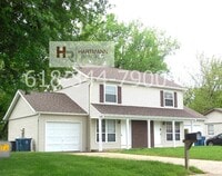 Building Photo - 10 Cougar Dr