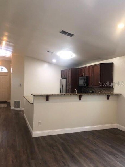 Building Photo - 132 Sundance Ct