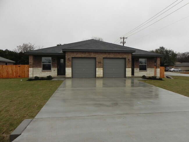 Building Photo - 1423 Natchez Trail