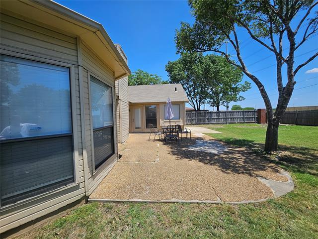 Building Photo - 4735 Hollow Tree Dr