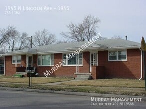 Building Photo - 1945 N Lincoln Ave