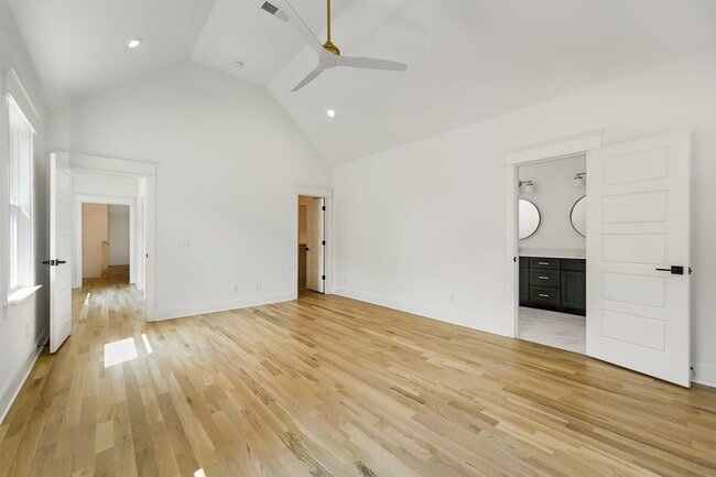 Building Photo - Beautiful home in The Nations!  4 bedrooms...