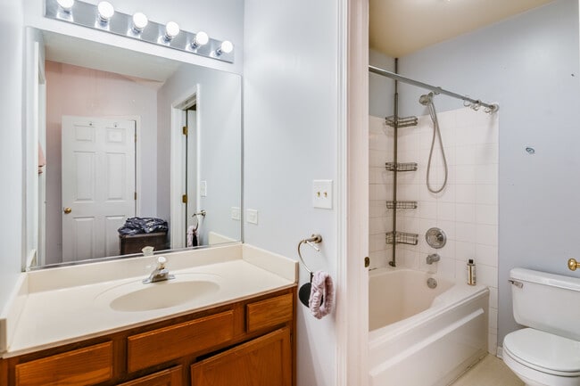 Building Photo - 8257 Ripple Ridge