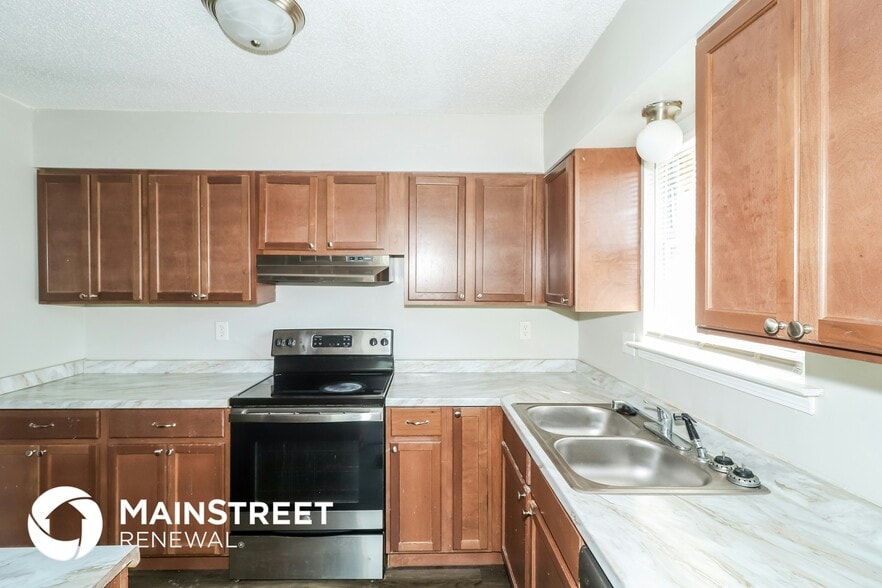 Building Photo - 4402 Guildhall Dr